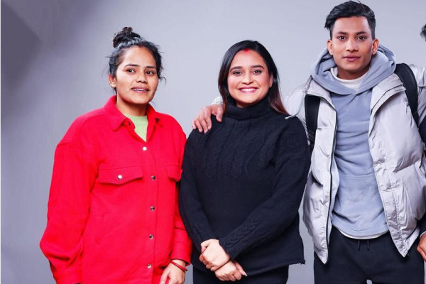 फरक कथामा ‘गुन्यू चोलो: द ड्रेस’